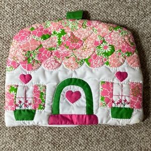Flowers and oh so pink vintage quilted appliance cover 12 x 9” approx